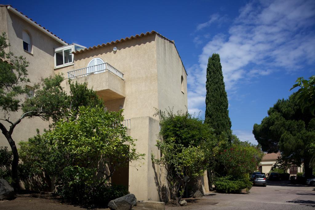 LʼÎle-Rousse Motel Le Vieux Moulin المظهر الخارجي الصورة