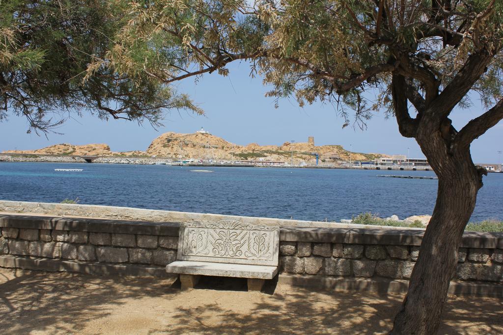 LʼÎle-Rousse Motel Le Vieux Moulin المظهر الخارجي الصورة