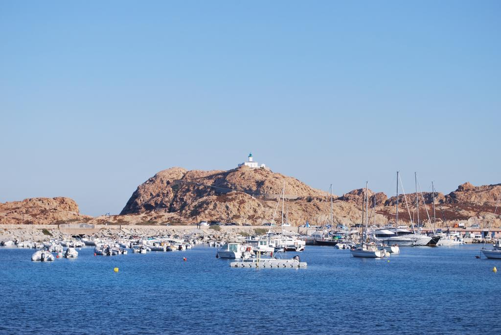 LʼÎle-Rousse Motel Le Vieux Moulin المظهر الخارجي الصورة